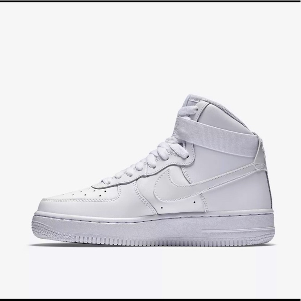 Nike Air Force 1 High- Big Kids Shoe Size 4Y